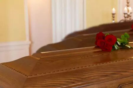 Fornitura cofani mortuari