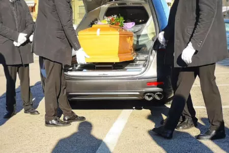 Trasporti funebri nazionali